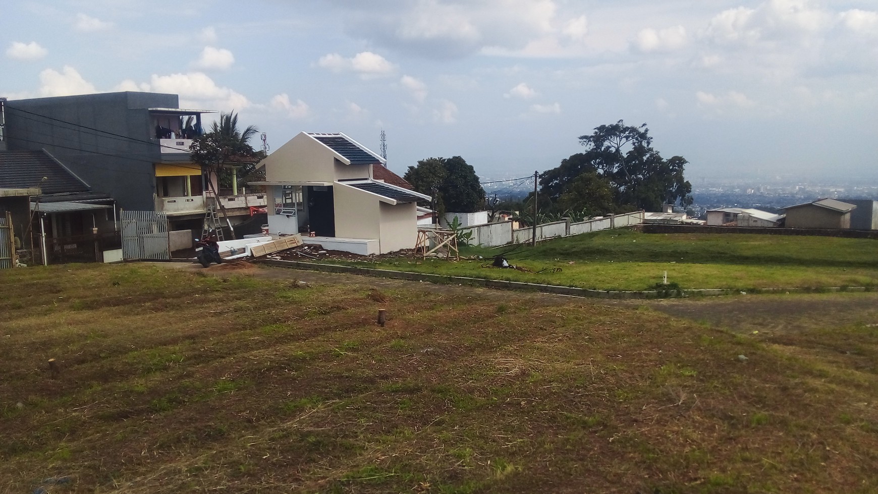 Kavling 126 Unit di Cihanjuang LAND Harga menarik