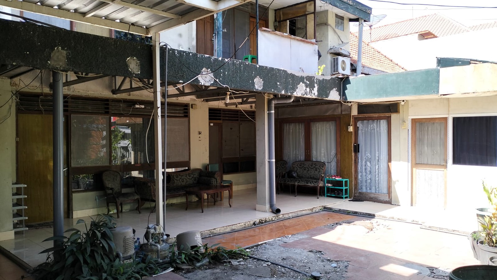 DIJUAL RUMAH KOST AKTIF JL. SUMBAWA -  SURABAYA PUSAT