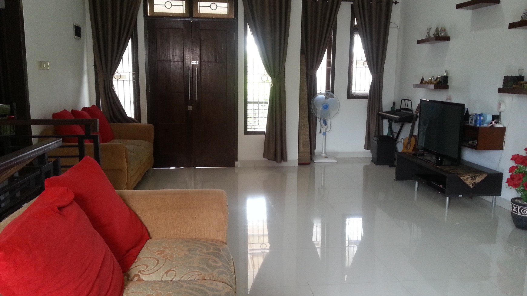 Rumah Cantik Minimalis 170m2 Taman Cimanggu Bogor hanya 2,2M NEGO