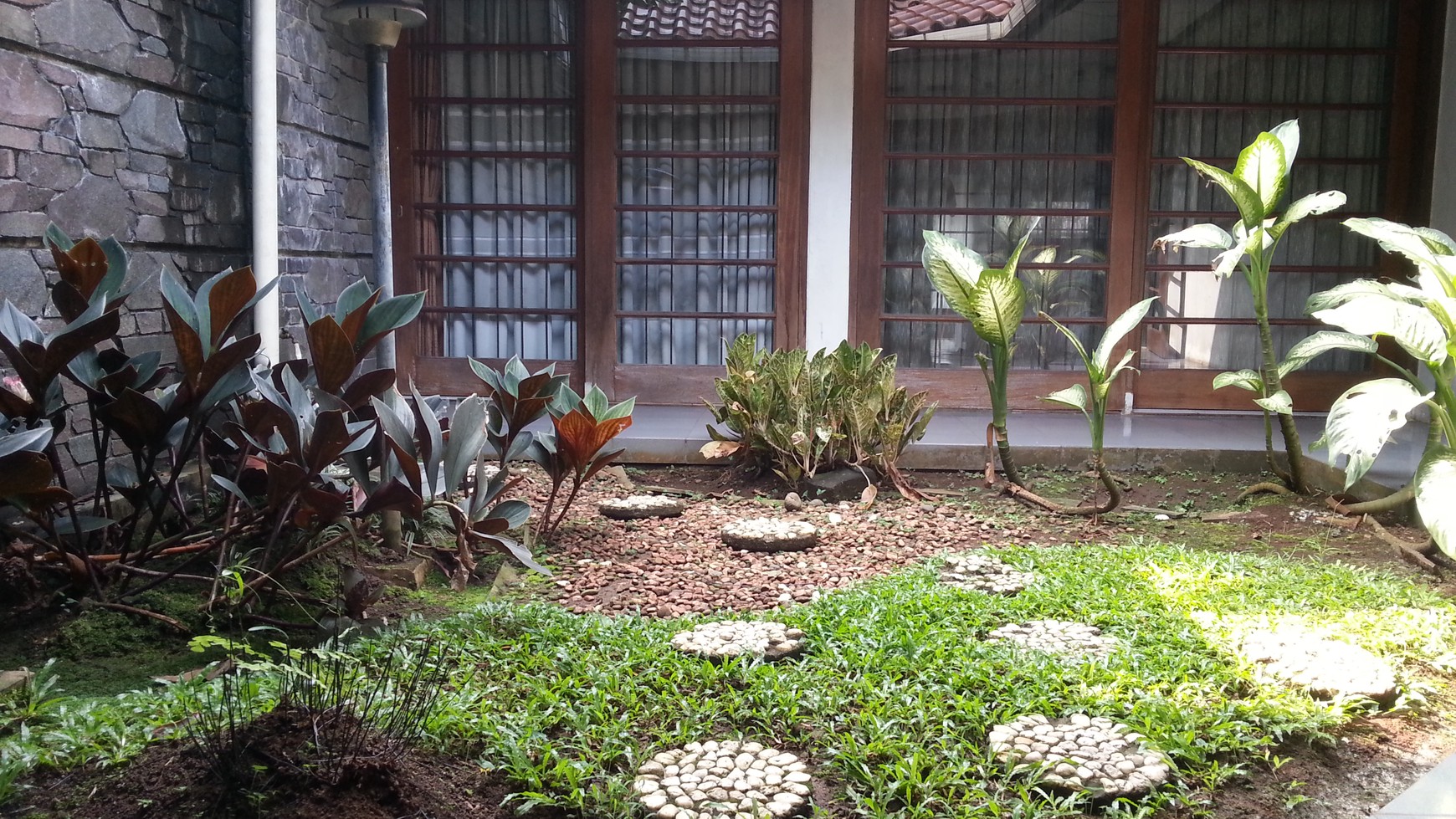 Rumah Sejuk Nyaman dekat Istana Bogor...