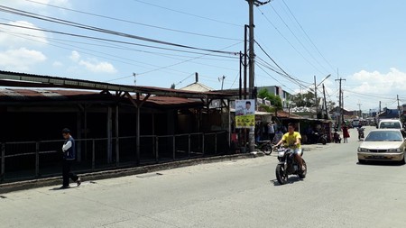 Tanah di Area Komersial
