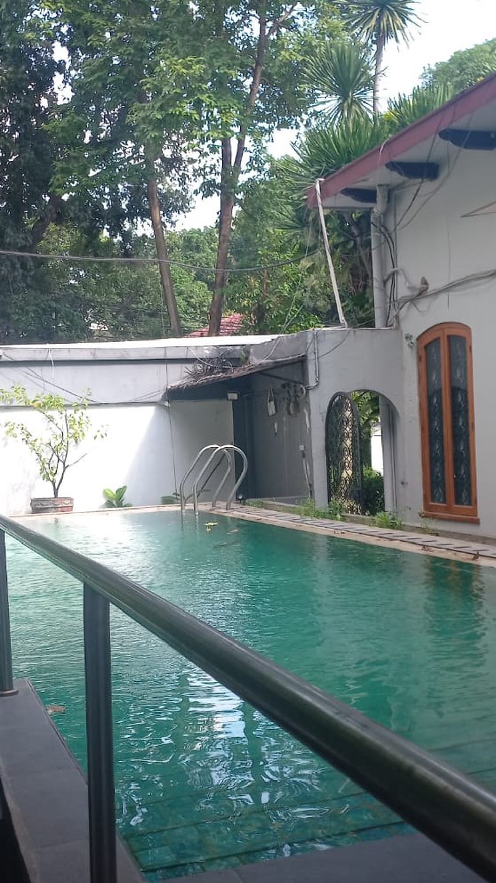 Rumah kondisi terawat bagus di Menteng,  Jakarta Pusat