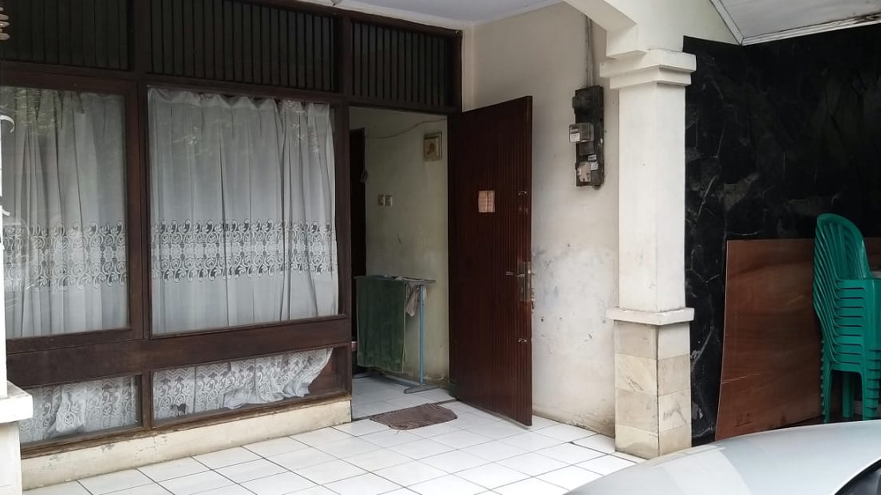 Lokasi strategis kemana mana area Menteng dan Cikini.