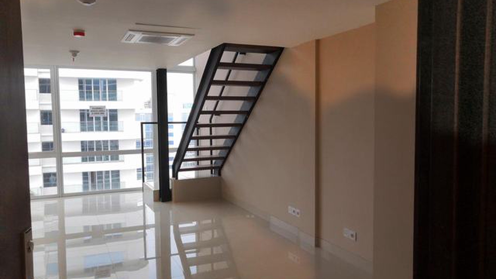 SoHo U-Residence Biz Loft Karawaci, View City&Mall, Strategis, Tengah Kota, Siap Huni