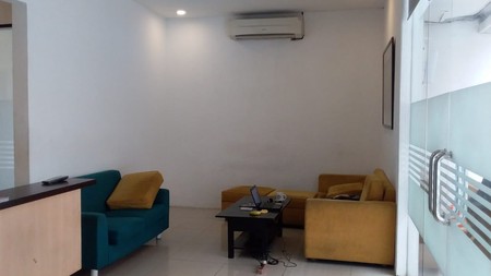 Rumah bisa untuk kantor di Petogogan, Kebayoran Baru