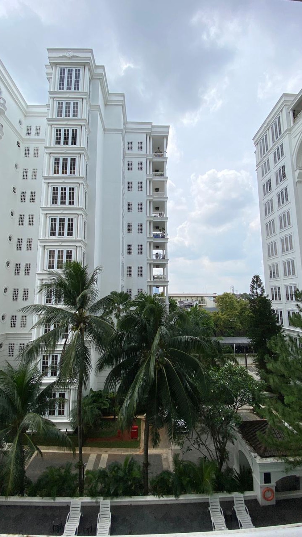 Apartemen Permata Hijau