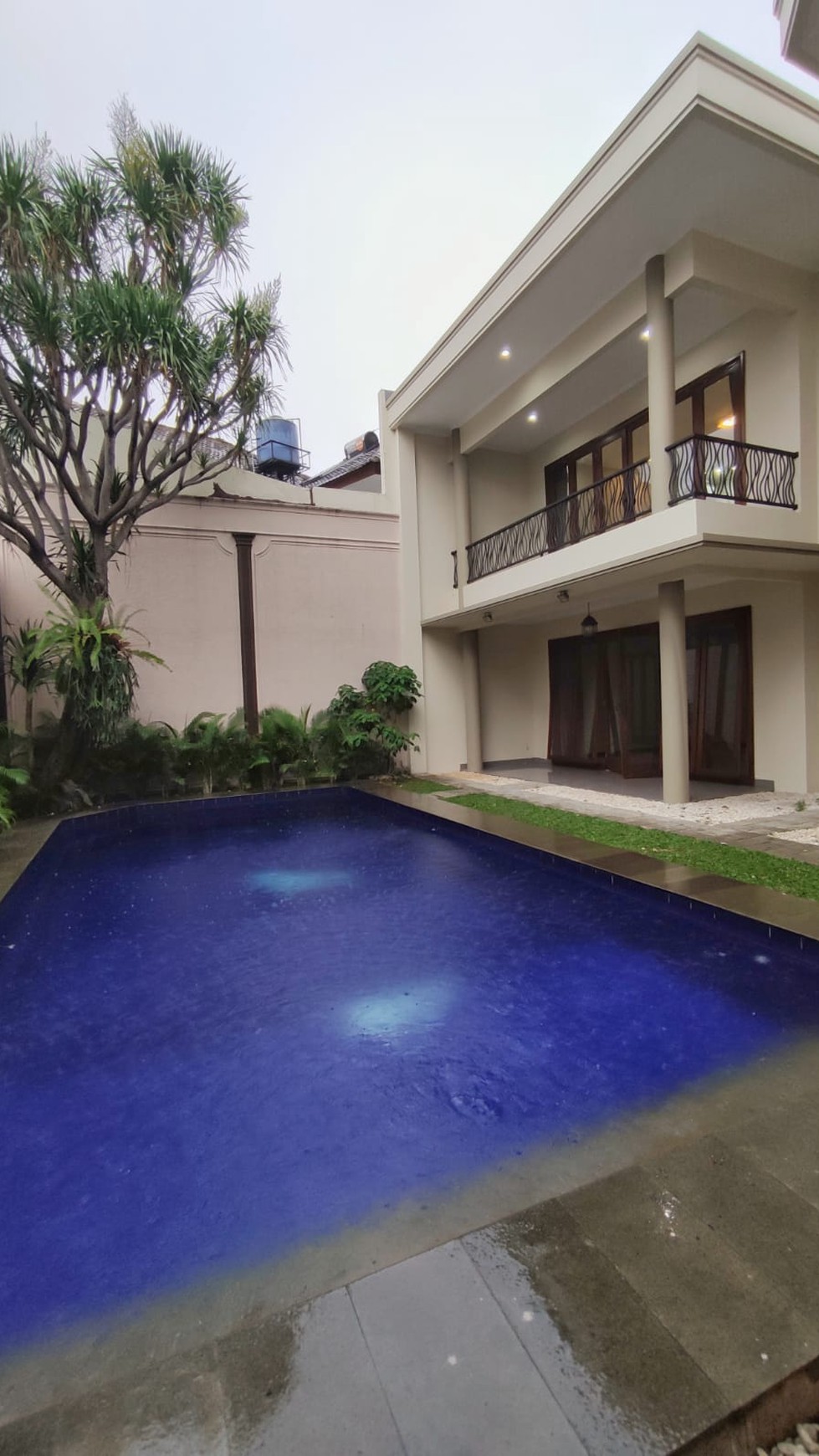 FOR SALE - AMPERA-KEMANG, Jl. Kenanga Townhouse yg Exklusive, Sangat tenang dan Nyaman