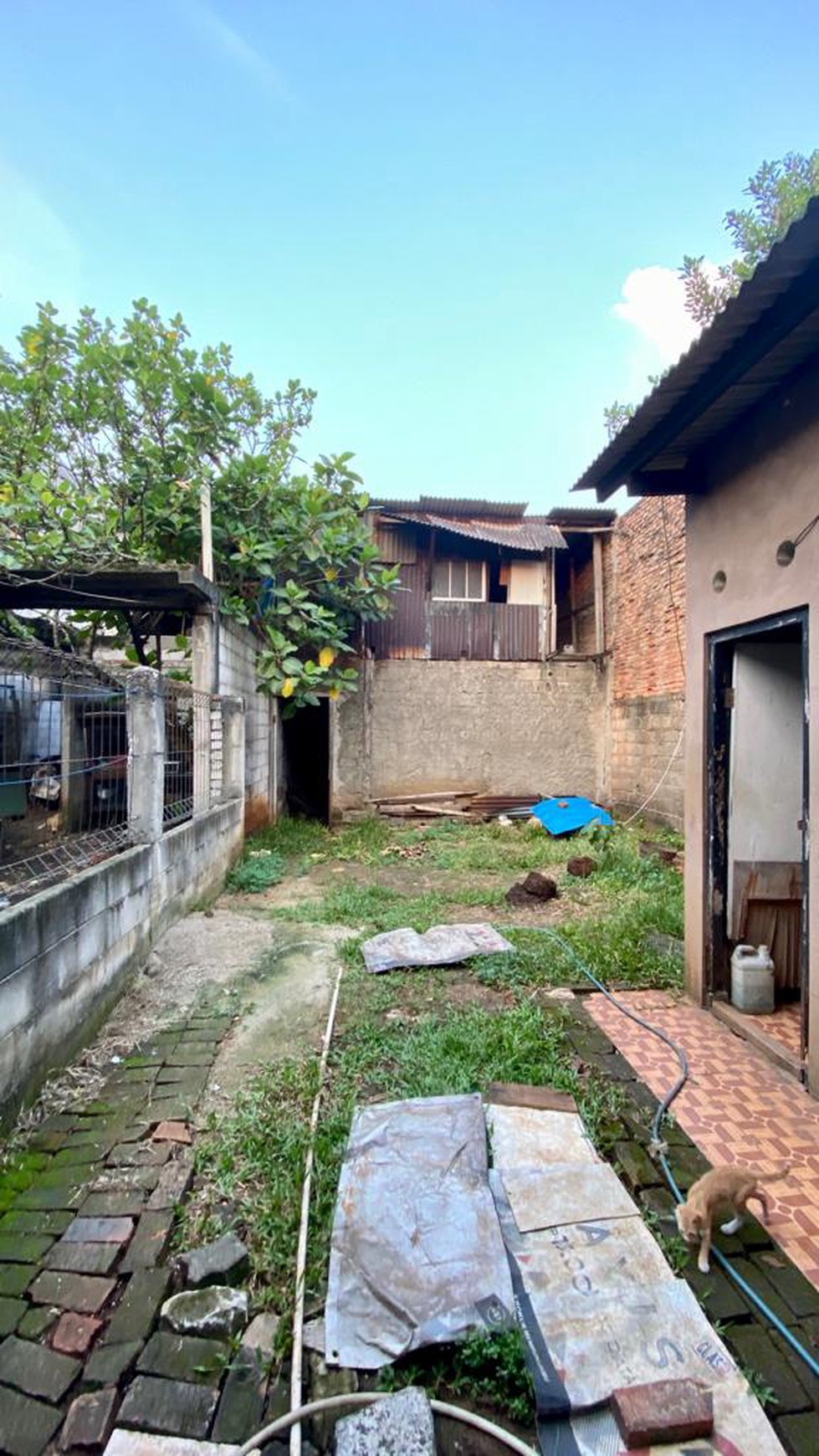 Rumah Hitung Tanah Cilandak Kko Raya, Cocok Untuk Usaha