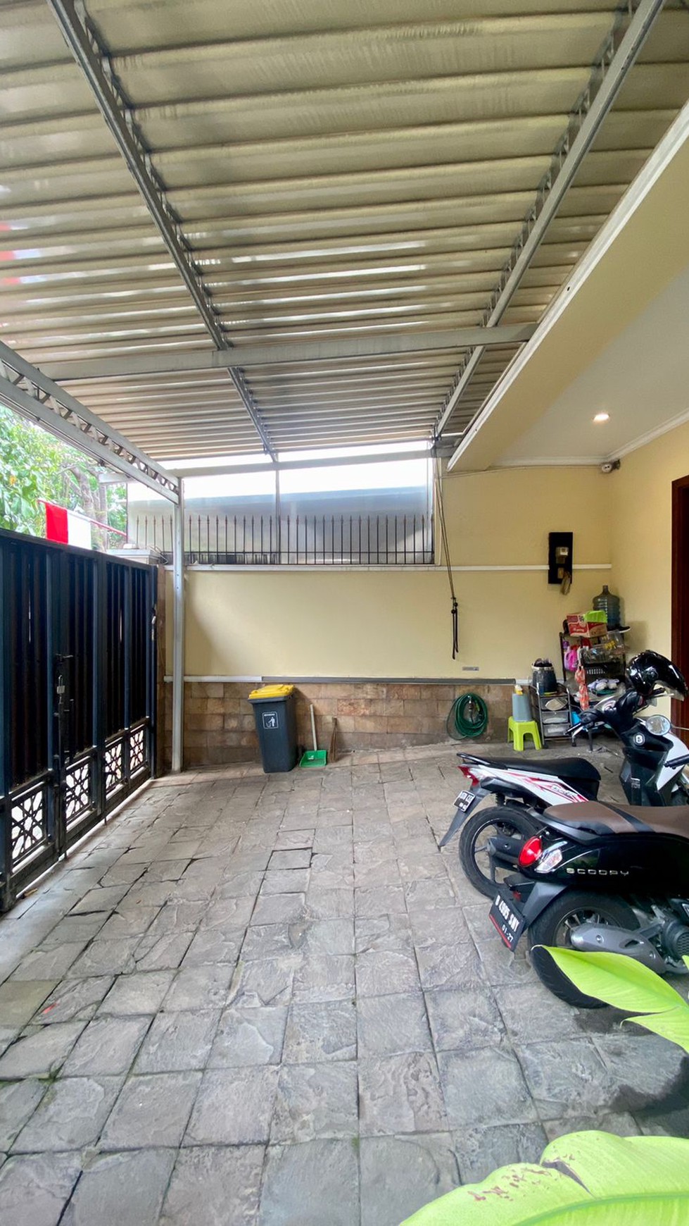 Rumah Siap Huni dalan TownHouse di Pejaten Barat