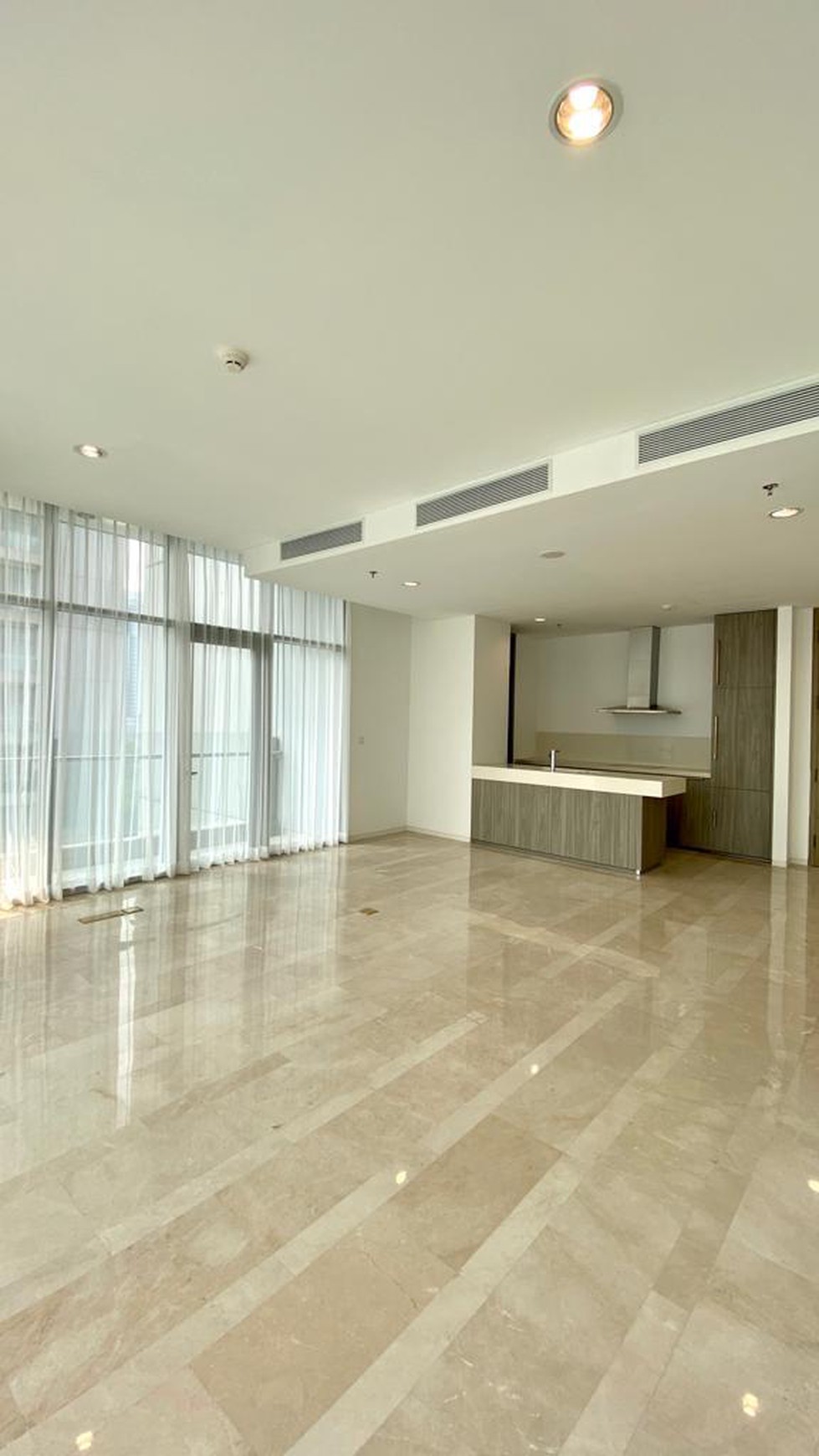 For Sale !! Brand New Unit Verde Two Apartment Tower Terraverde