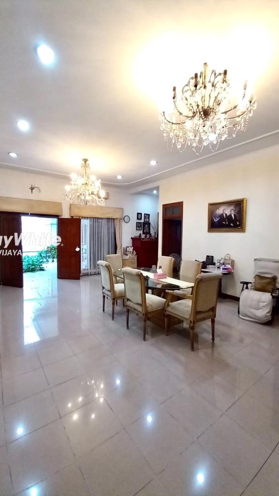 Hot Listing- Rumah Lama Area Darmawangsa Kebayoran Baru 