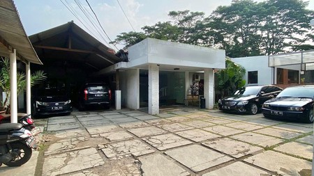 Rumah / Ruang Usaha at Kemang Cipete - Jakarta Selatan