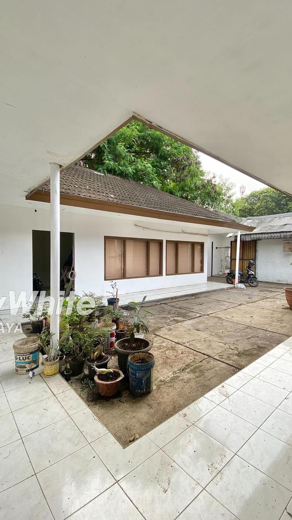 Rumah / Ruang Usaha at Kemang Cipete - Jakarta Selatan