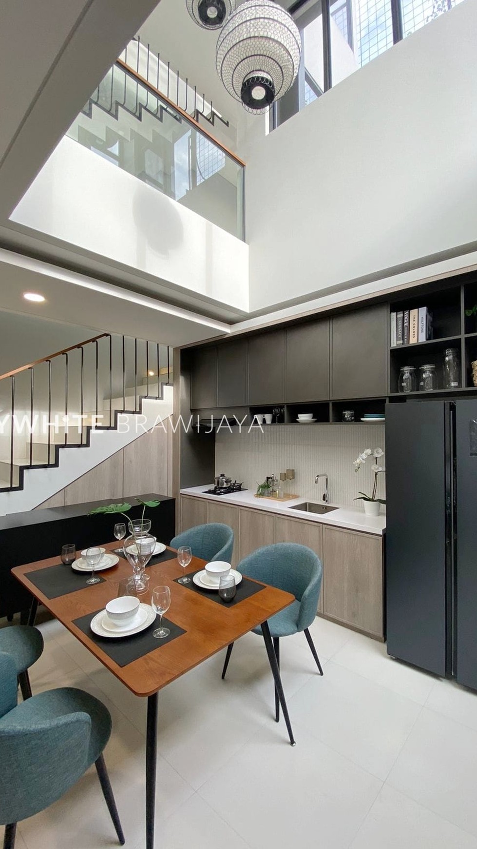 New Townhouse 3,3 Milyar Cilandak Jakarta Selatan