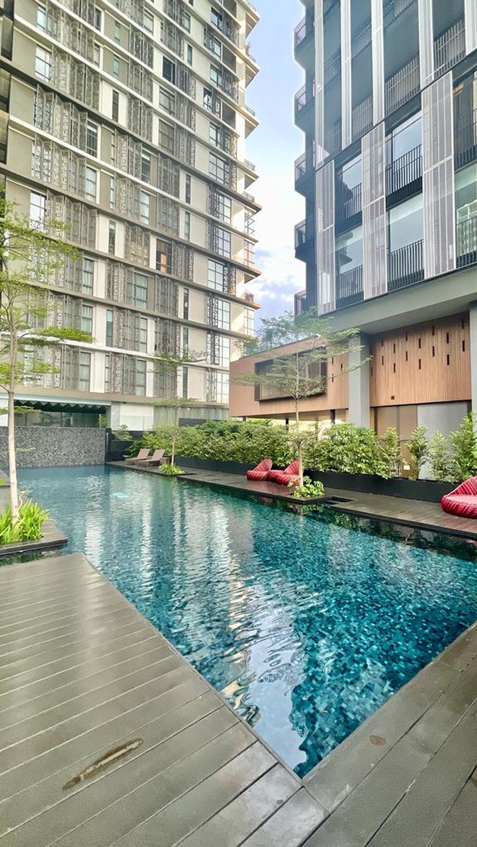 Harga Murah-Apartemen Senopati Suites 3BR 