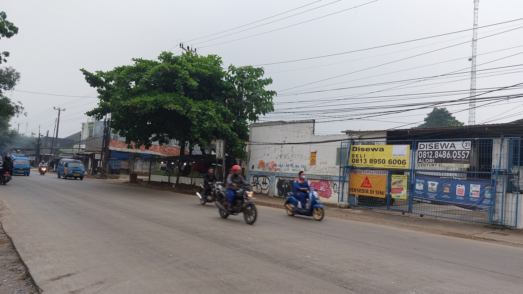 Disewa gudang depan jalan Raya Narogong km10 Limus Nunggal