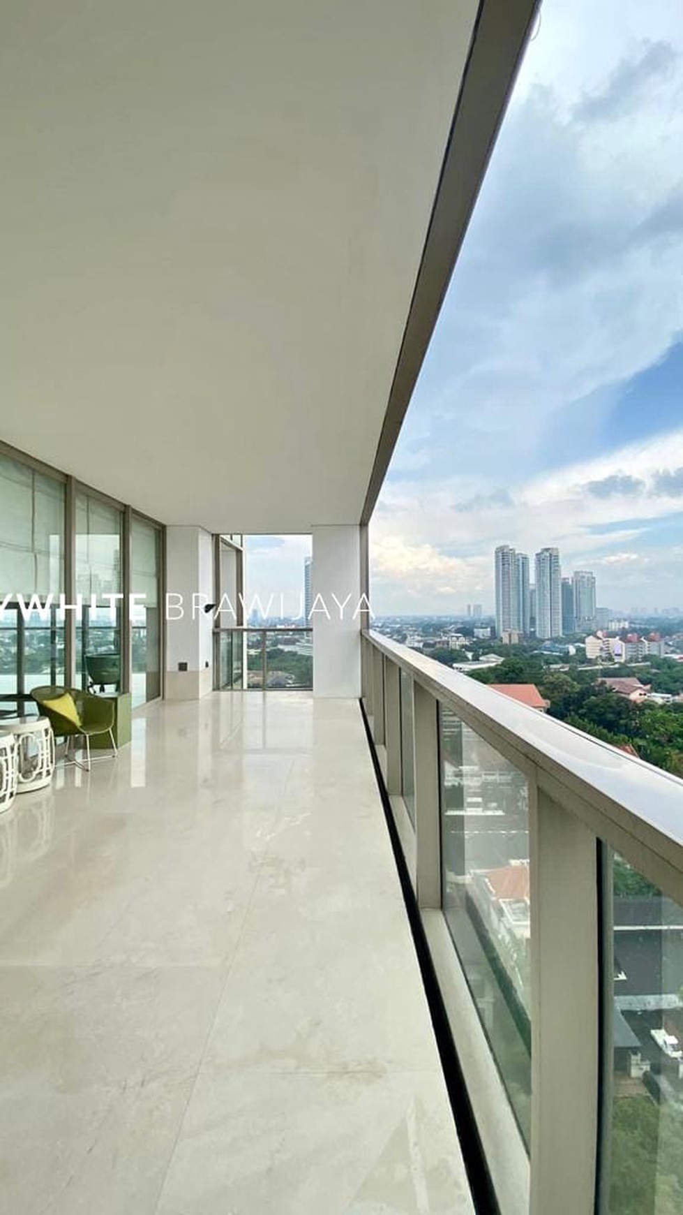 Dharmawangsa Residence 4BR Middle Floor 