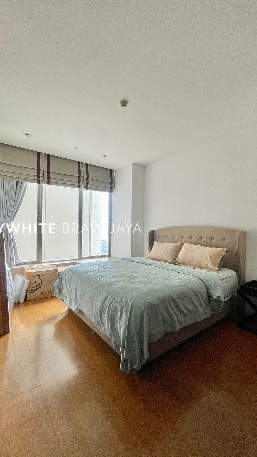 Dharmawangsa Residence 4BR Middle Floor 