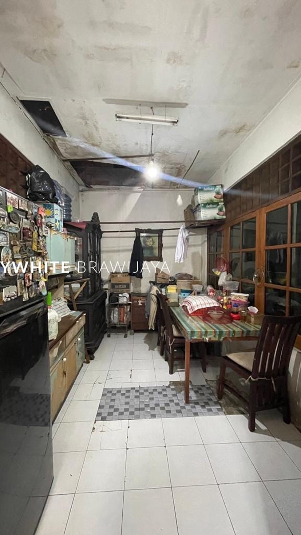 Rumah Lama Hitung Tanah Area Kemang Utara 