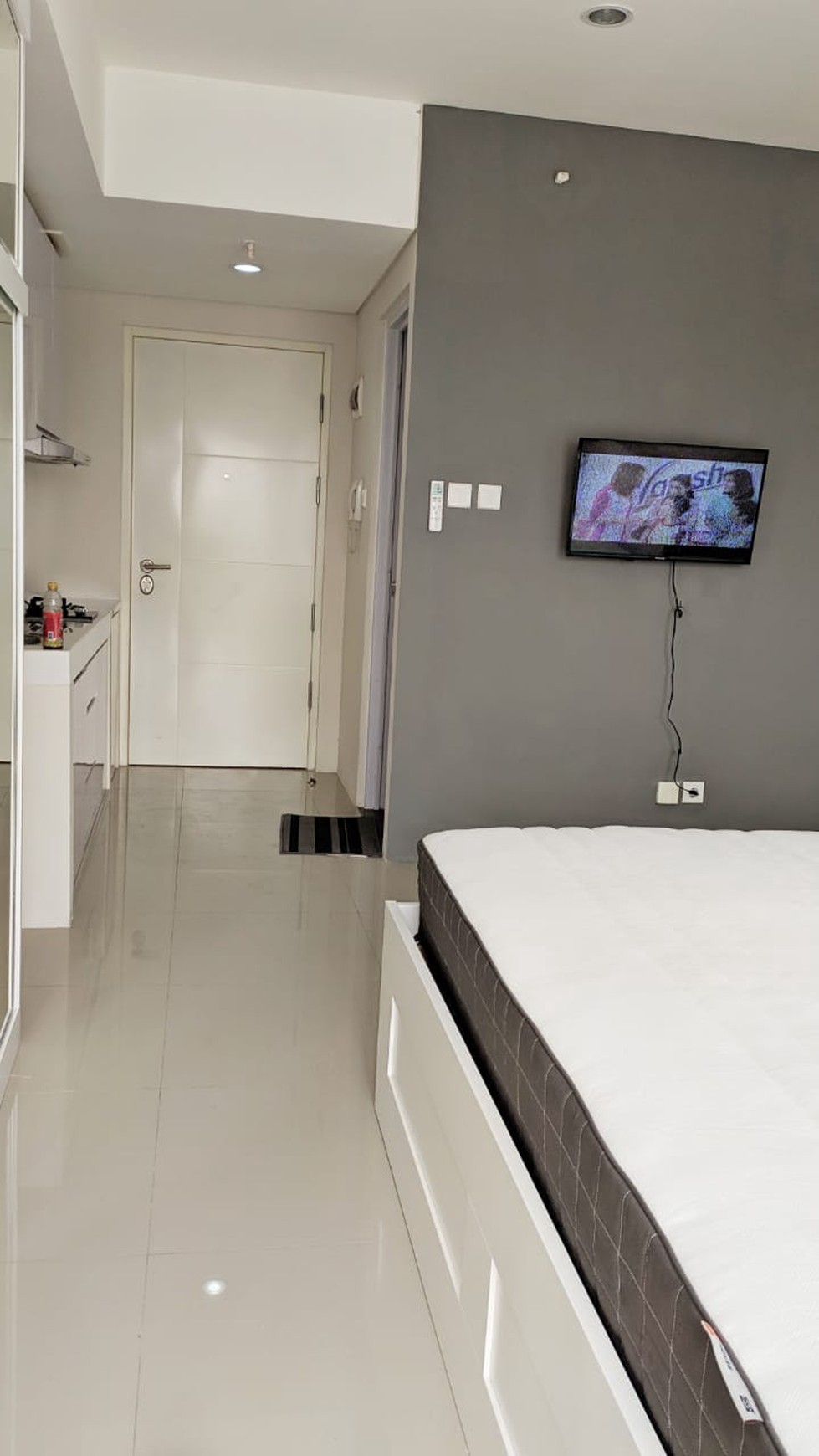 Apartemen Siap Huni dan Strategis samping Bintaro Plaza @Apartemen The Breeze, Bintaro