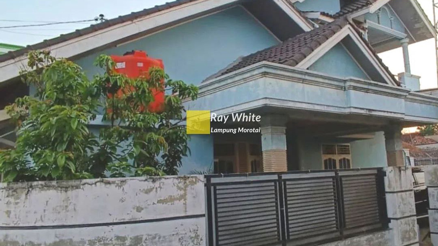 Dijual Rumah 2 Lantai di Kota Baru