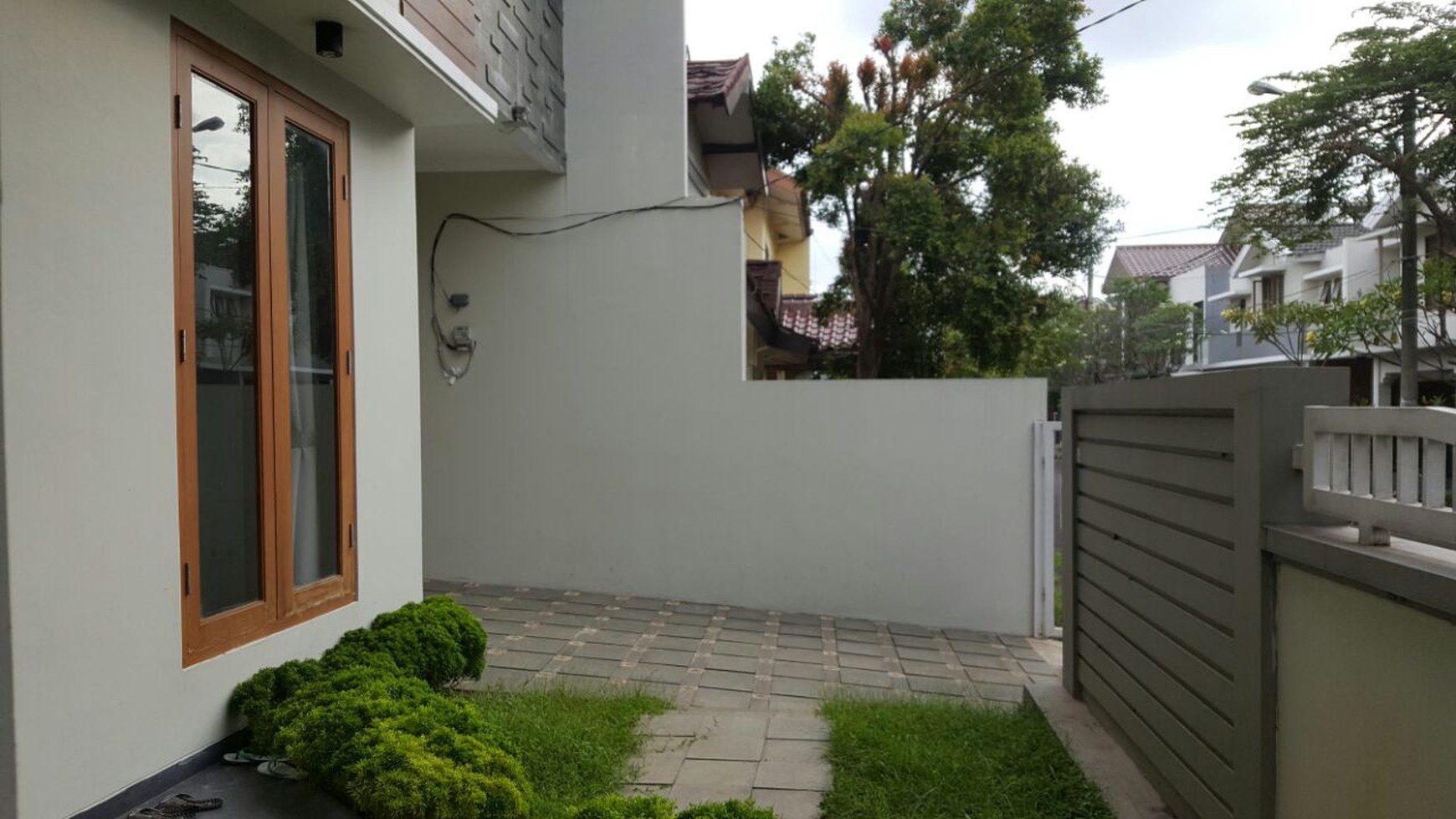 HOT SALE !!! Rumah Siap Huni, Lokasi Strategis, dan Nyaman @Maleo, Bintaro