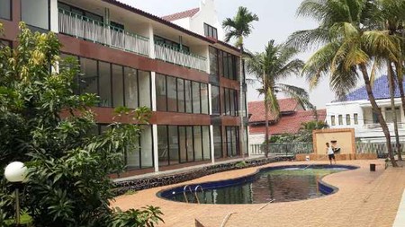 Dijual Town House di Permata Hijau II, Cidodol Jakarta Selatan di tengan lingkungan yang tenang, aman & asri