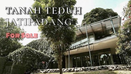 Dijual Rumah Exclusive Design Dalam Cluster Tanah Teduh - Jati Padang. Jaksel