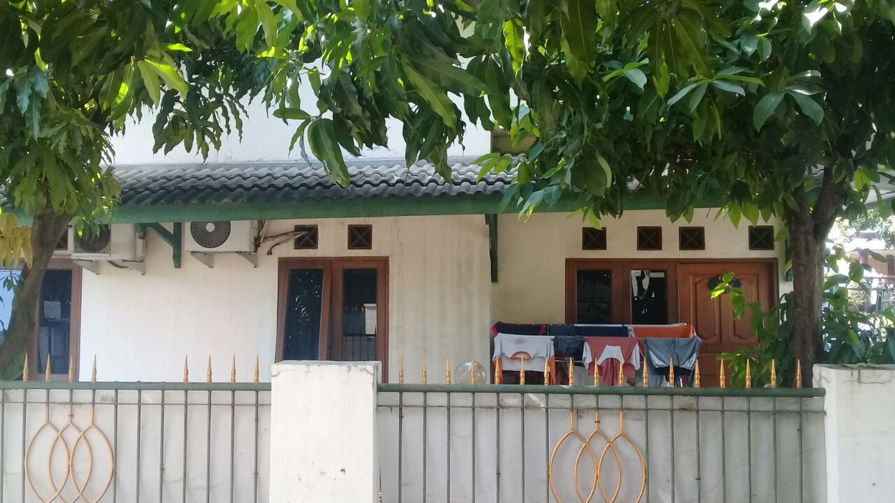 Rumah Siap Huni di Kawasan Jati Waringin, Bekasi