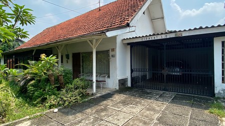 Dijual Rumah Tua Layak Huni, Cipete Selatan luas 754m2.  Jaksel