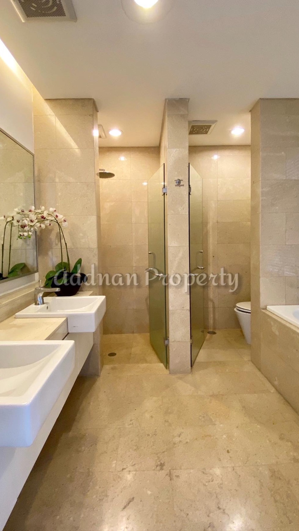 For Rent unit Senopati Suites Tower 1 Fully Furnished 2BR