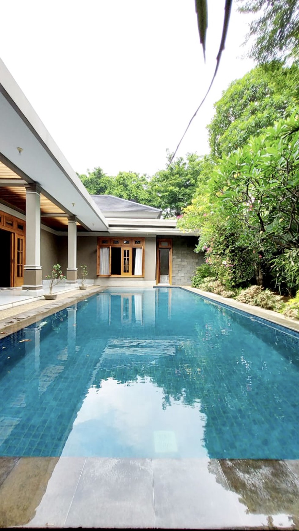 Dijual Luxurious House at Martimbang - Kebayoran Baru