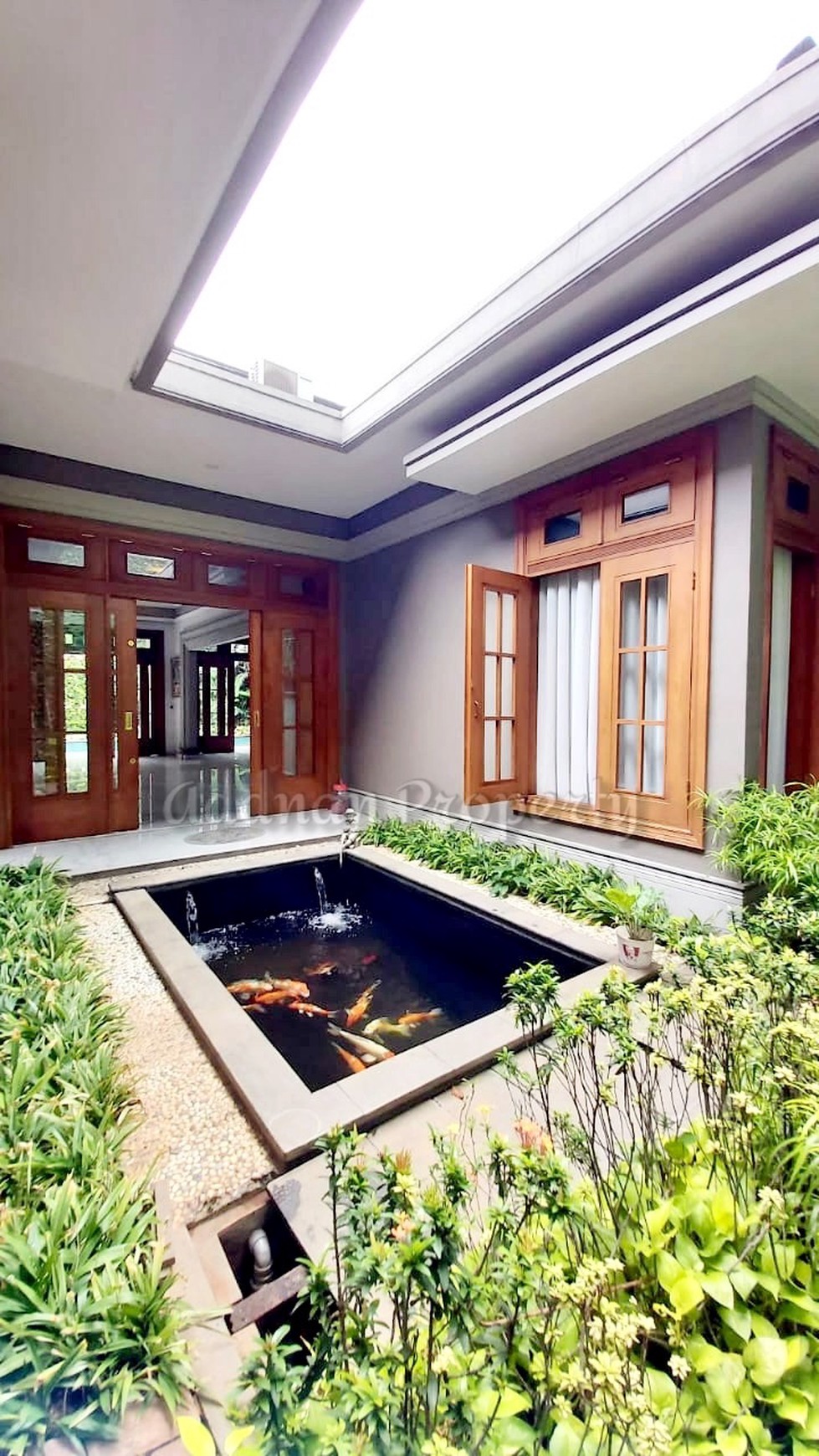 Dijual Luxurious House at Martimbang - Kebayoran Baru