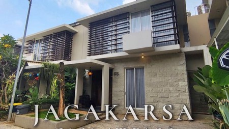 Dijual Townhouse Siap Huni lokasi Bagus di Jl. Paso Jagakarsa