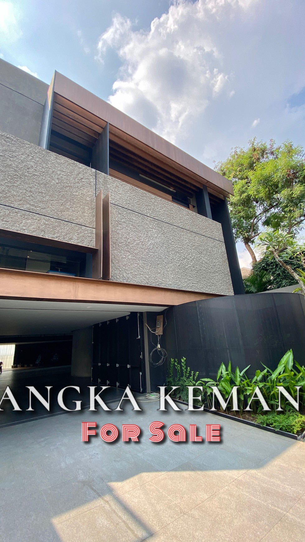 Dijual Rumah Bergara Minimalist Industrial berlokasi strategis area Bangka 8