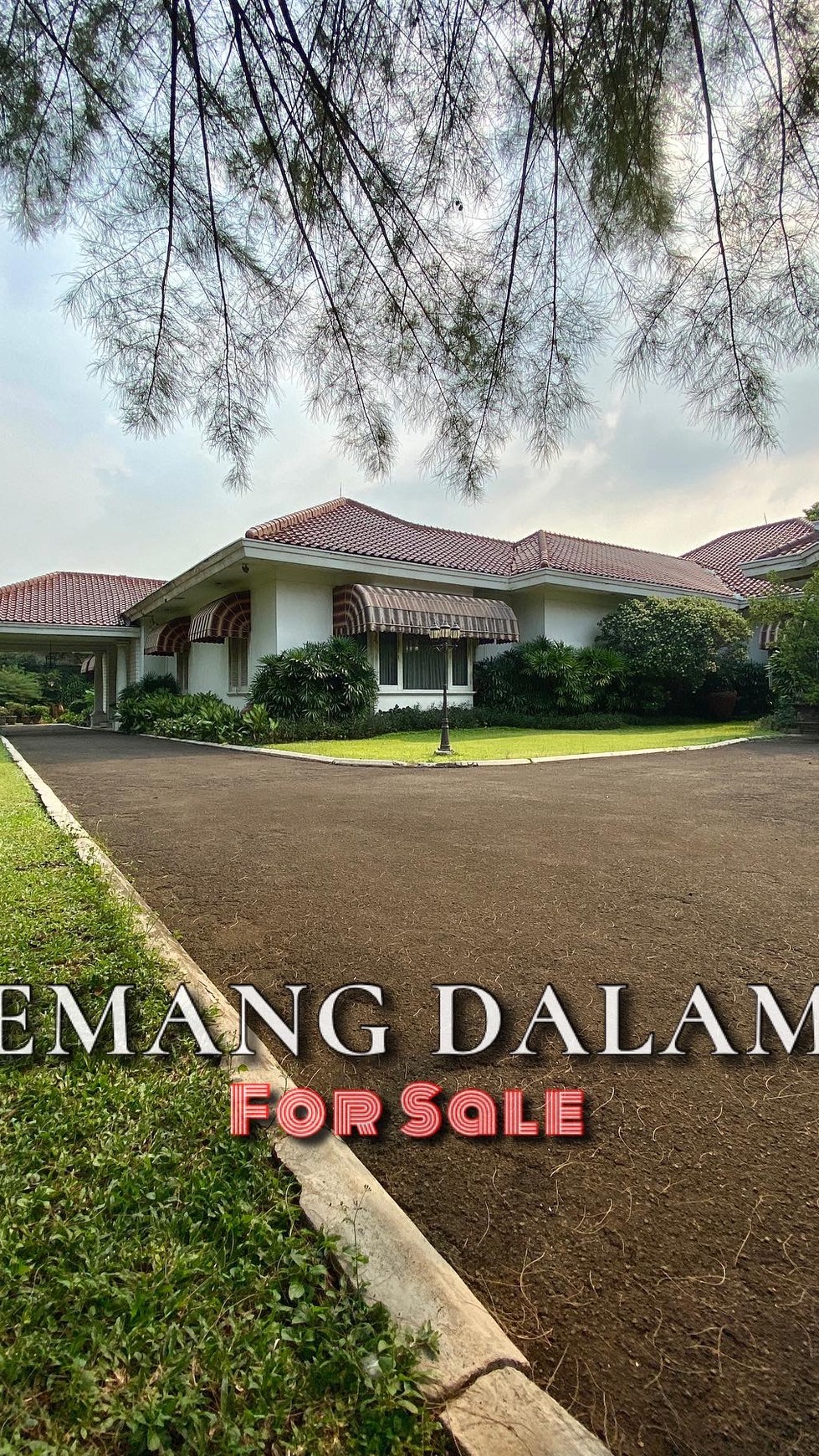 Dijual Rumah Besar Lokasi Elit dan Strategis di Kemang Dalam. Kemang. Jakarta Selatan BEBAS BANJIR