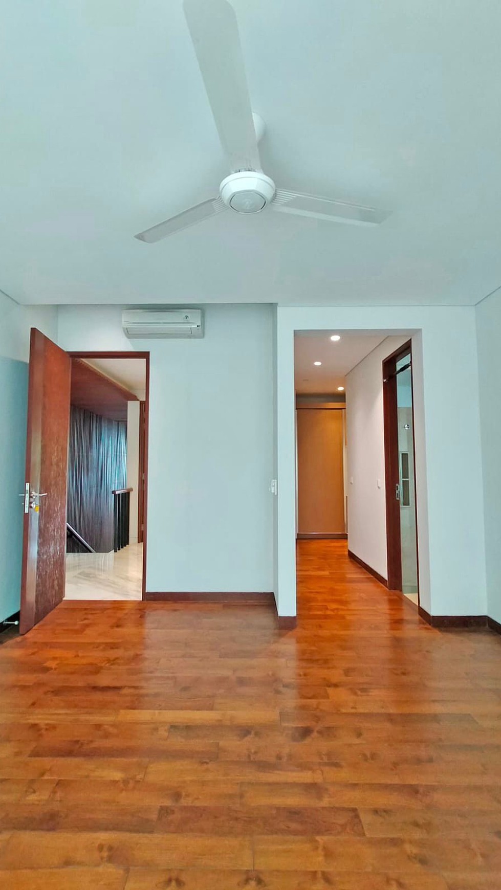 Rumah Dalam Cluster  Lokasi Jl. Cilandak Bawah - Jakarta Selatan