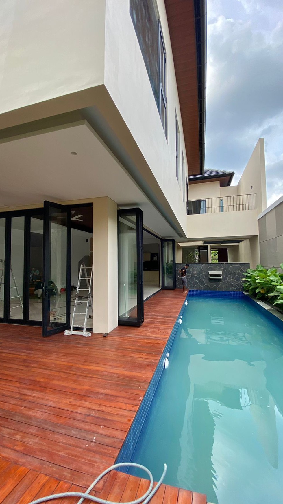 Brand New Modern Minimalist House Mewah dan Nyaman, Berlokasi di Cilandak Barat- Jakarta Selatan