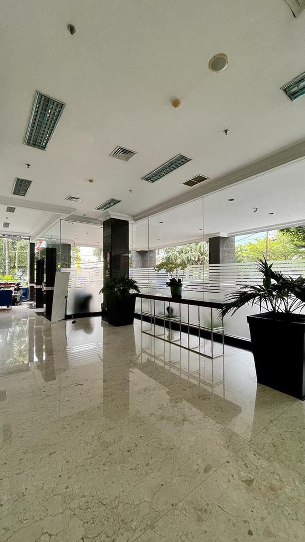 Office Building Buncit Raya Lokasi Strategis