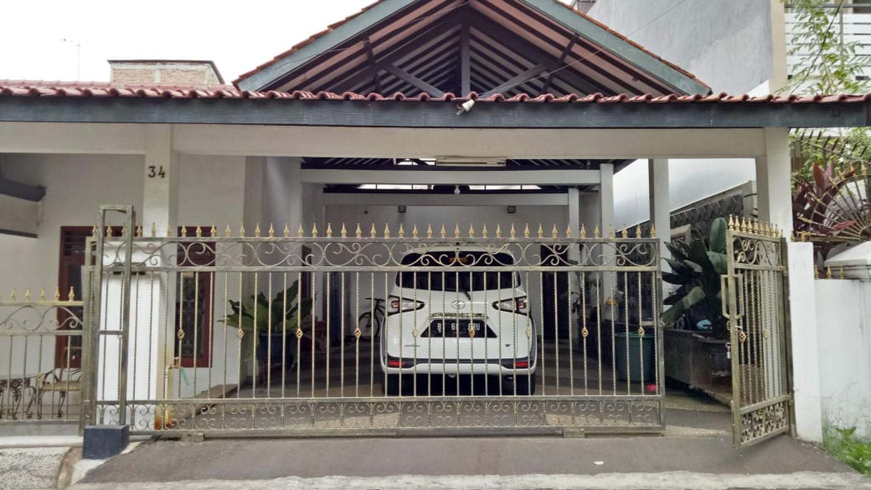 Jl Angklung, depan taman, lokasi, strgs  dekat toll dalam kota BECAKAYU