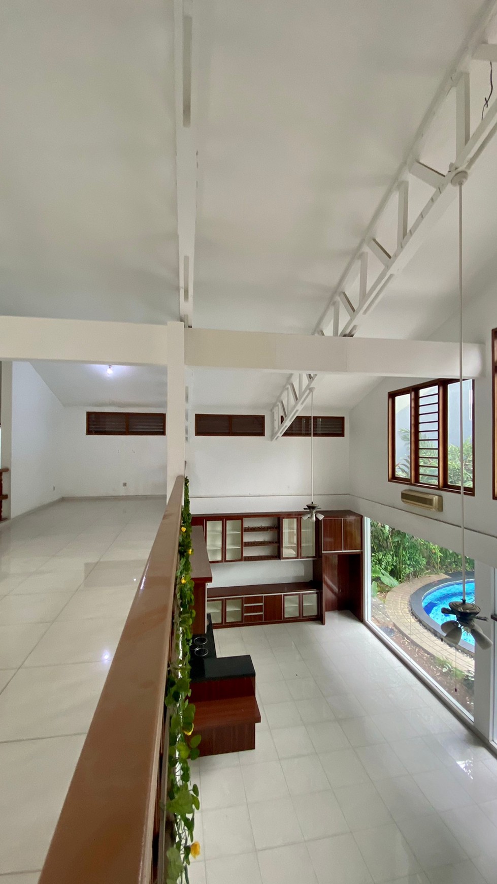 Rumah Siap Huni Design Classic House Area Pondok Indah 