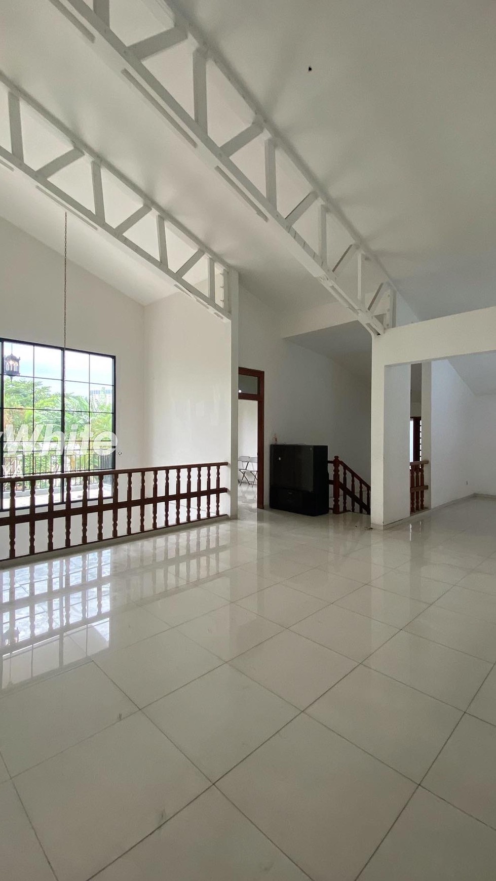 Rumah Siap Huni Design Classic House Area Pondok Indah 