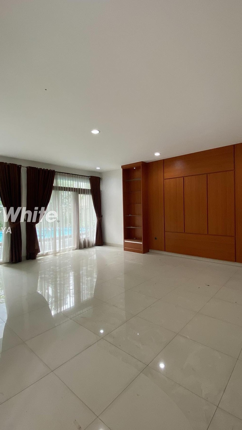 Rumah Siap Huni Design Classic House Area Pondok Indah 