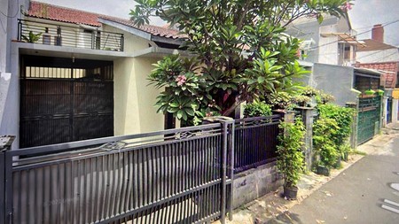 Jl. Salman, Kebon Jeruk, Jakbar