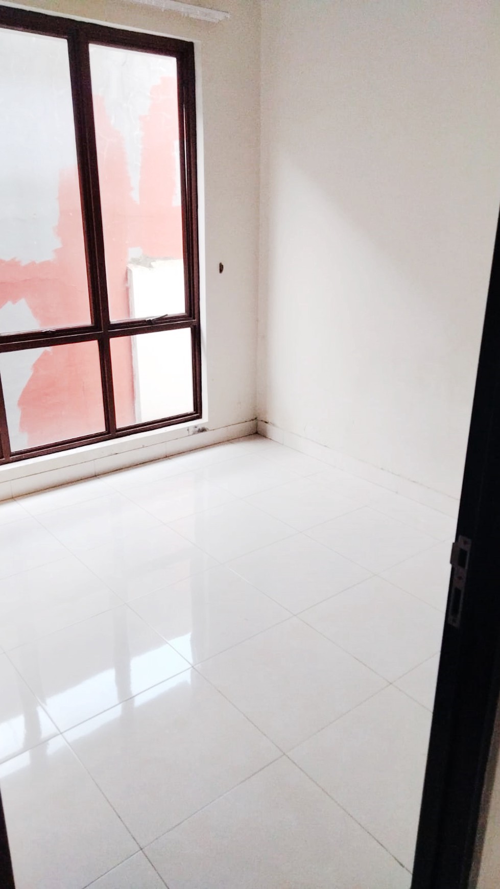 Dijual SEGERA Rumah Bagus Di Discovery Conserva, Bintaro Jaya Sektor 9, Tangerang Selatan