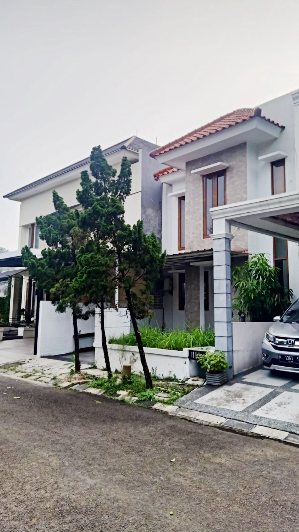 Rumah Baru Gaya Tropis Renovasi 2 Lantai Di Puri Mediteran Bintaro Jaya Sektor 9