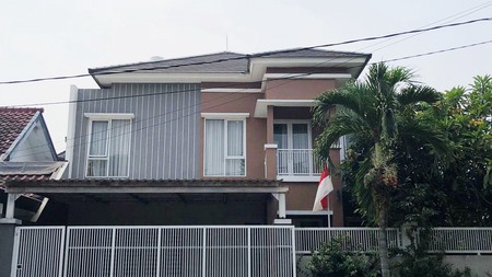 Rumah Bagus Di Anggrek Loka BSD Tangerang Selatan