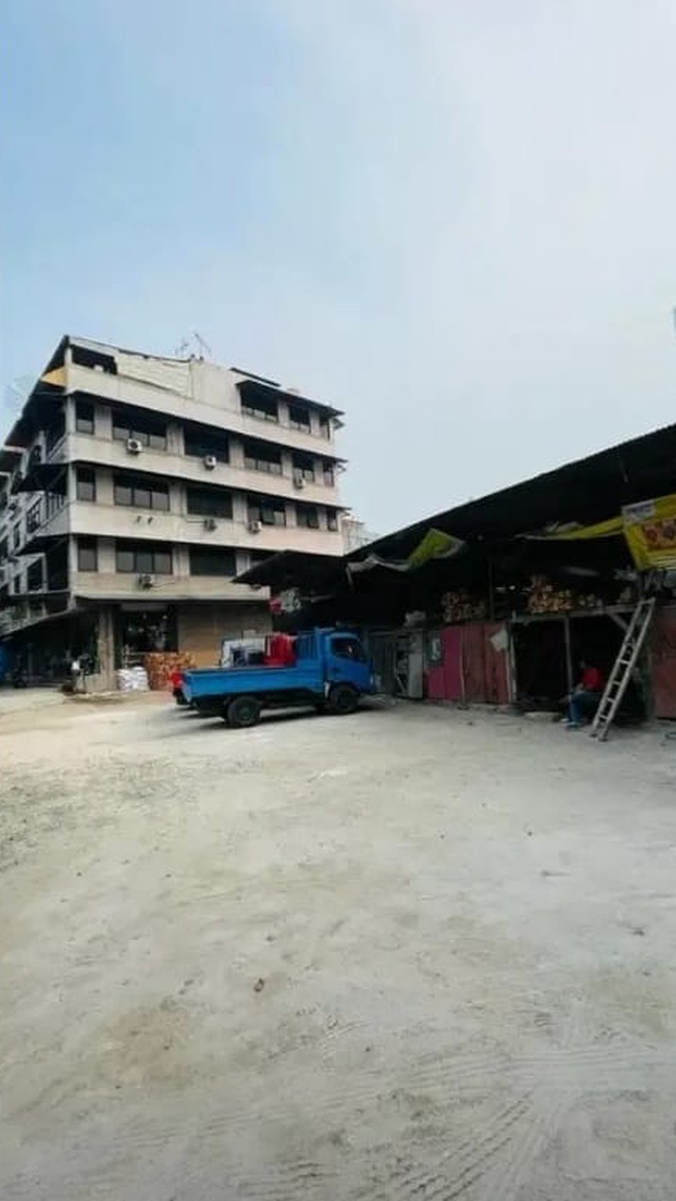 Ruko Di Lokasi Strategis Di Jl Kebayoran Baru Jakarta Selatan