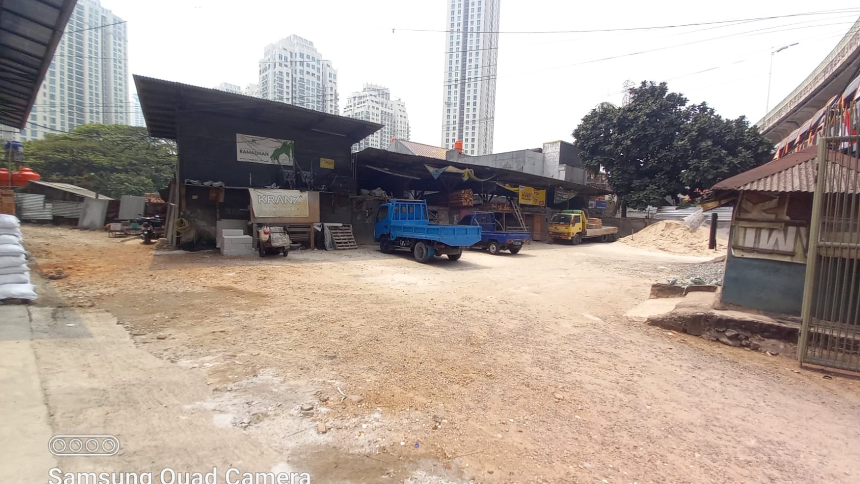 Ruko Di Lokasi Strategis Di Jl Kebayoran Baru Jakarta Selatan