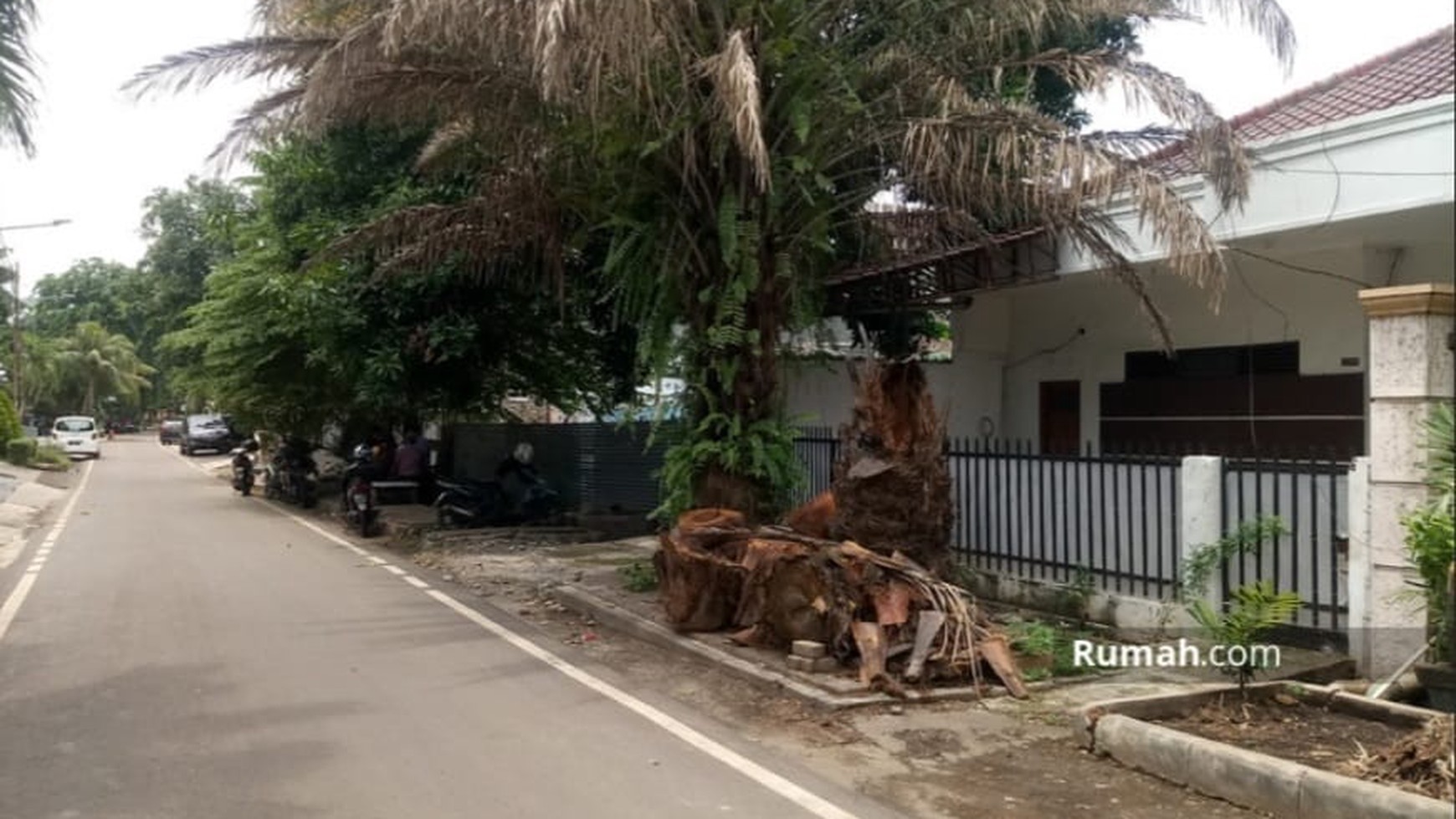 Dijual Rumah Hitung Tanah di Cempaka Putih 